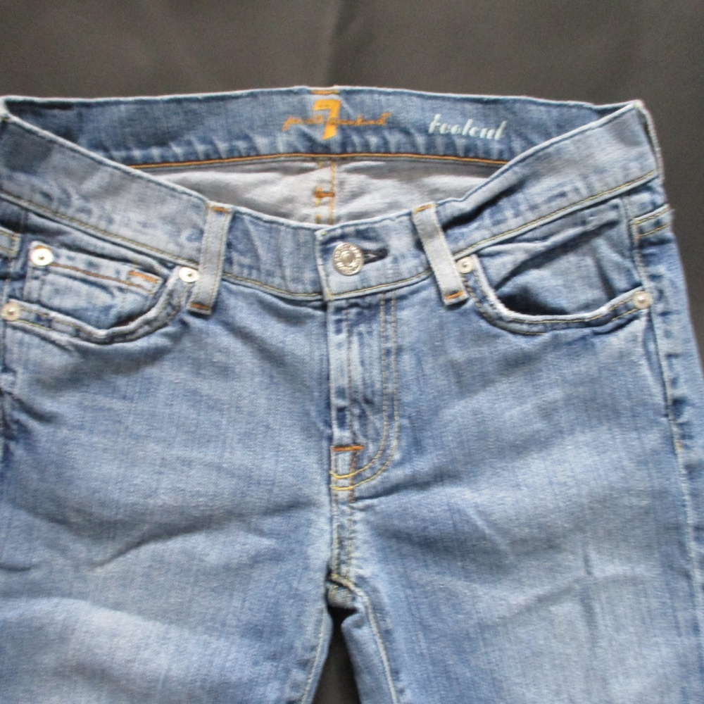 7 For All Mankind